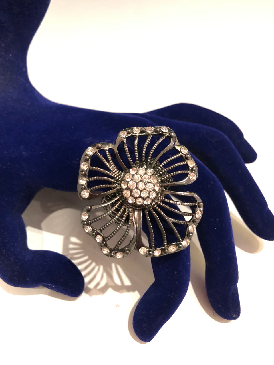 Rhinestone Flower Ring