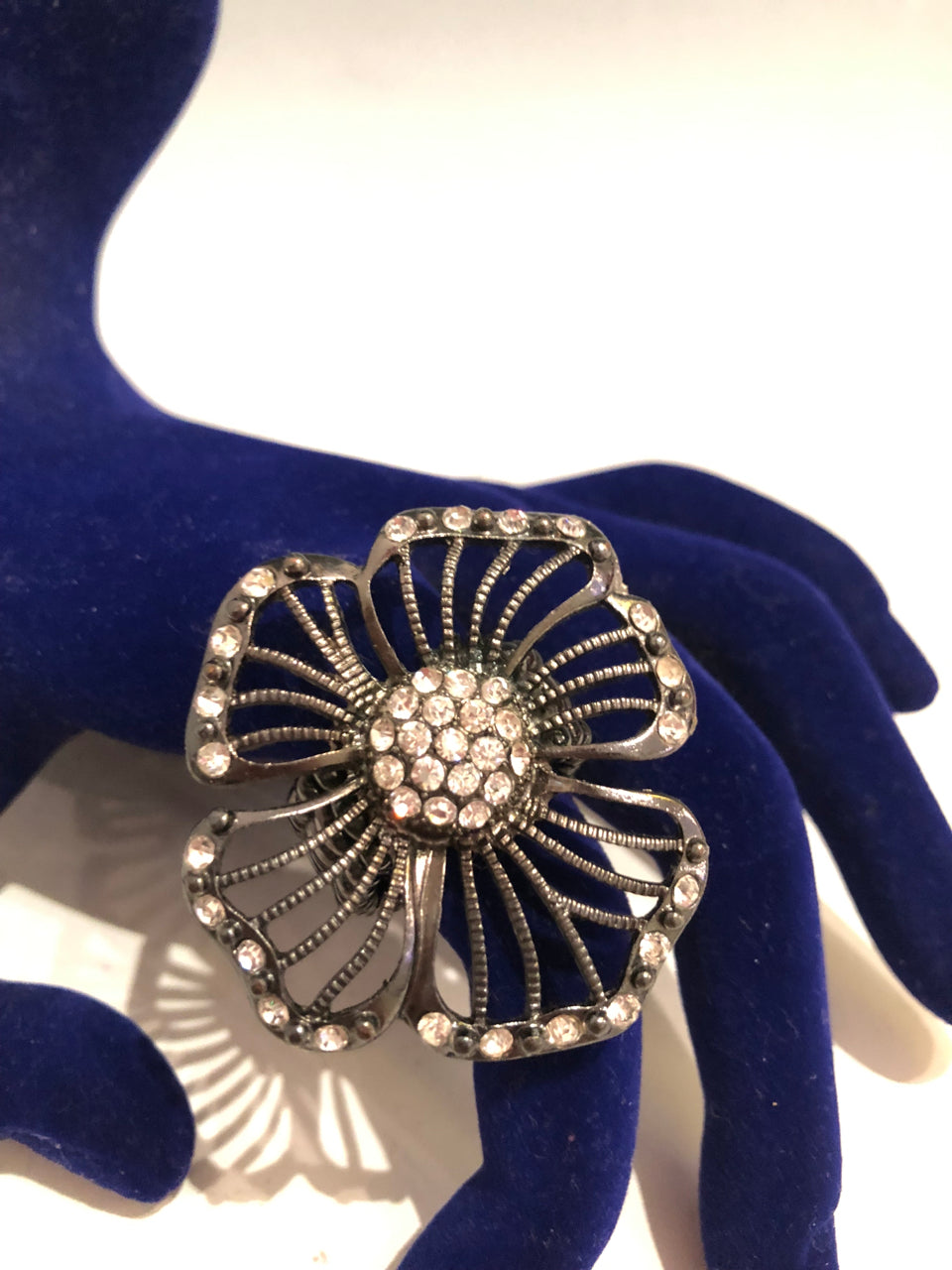 Rhinestone Flower Ring