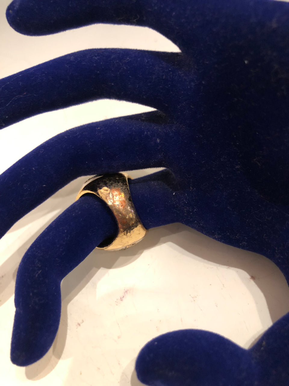 White & Gold Elaborate Ring