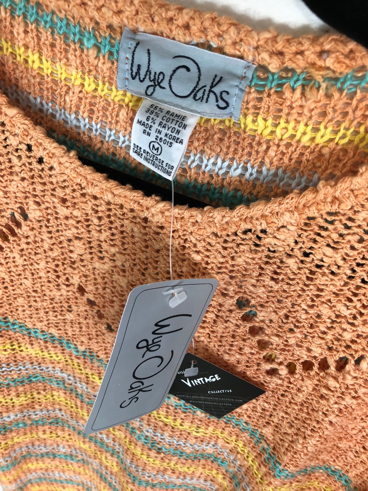Wye Oaks Peach Short-Sleeved Sweater (Deadstock)