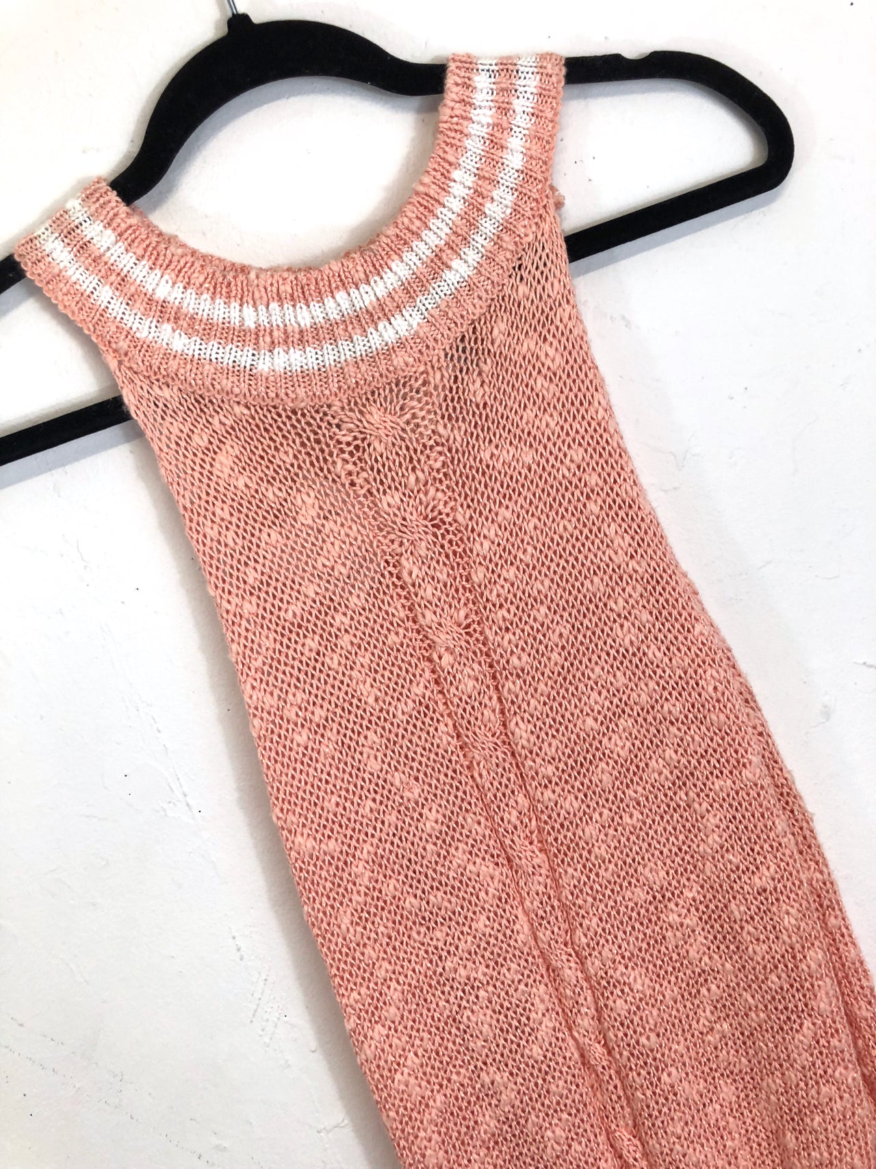 Wye Oaks Blue Sleeveless Striped Turtleneck Sweater Pink (Deadstock)