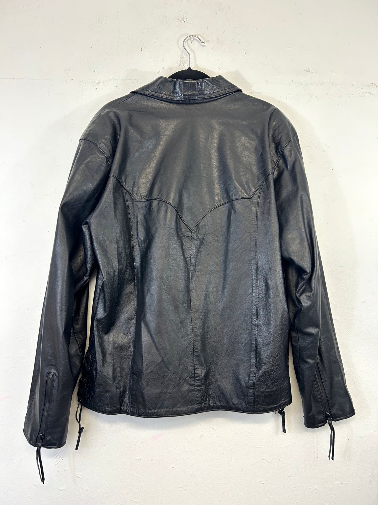 Unik Premium Leather Lace-Up Top