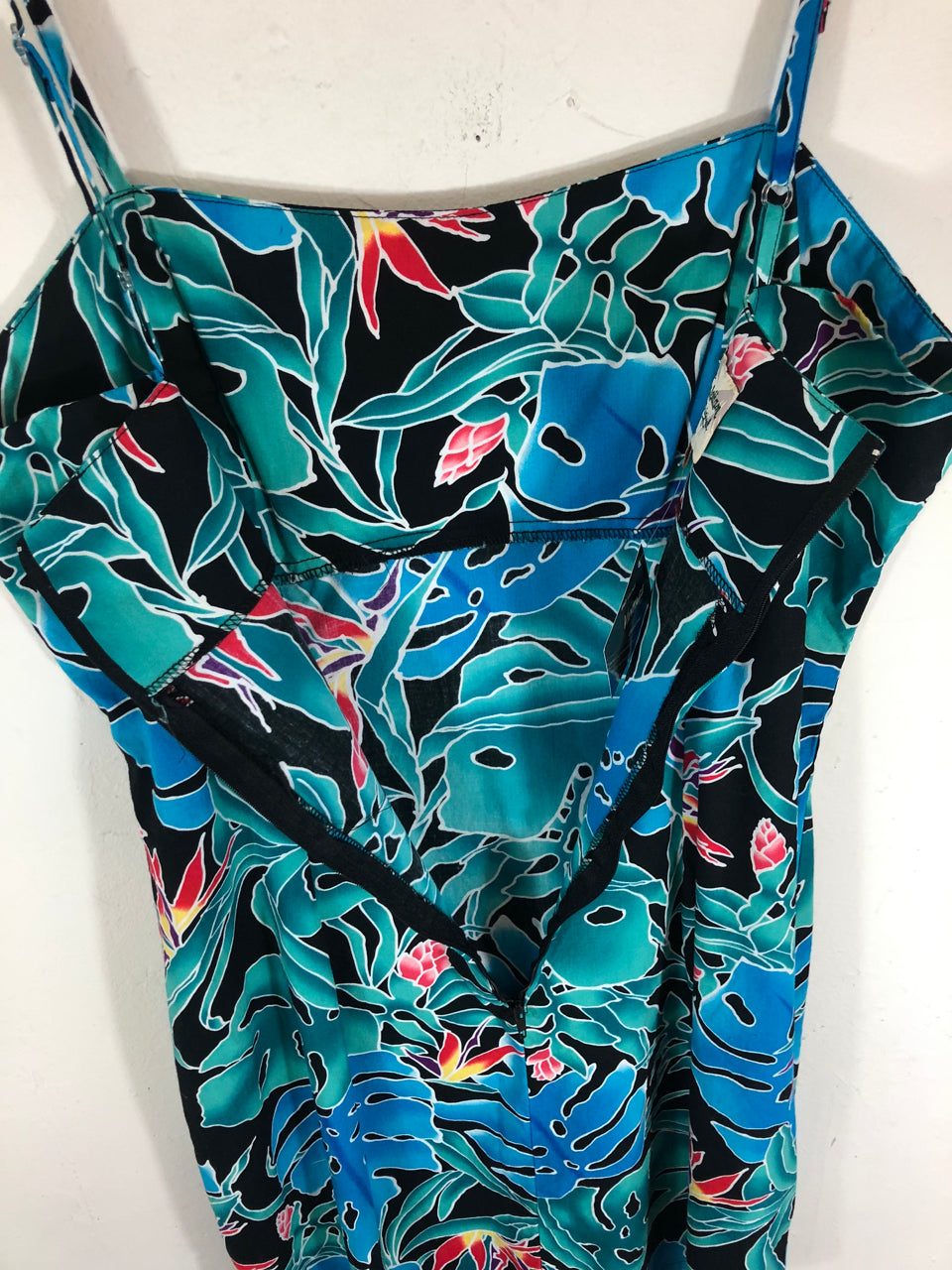 Hilo Hattie Hawaiian Strappy Dress