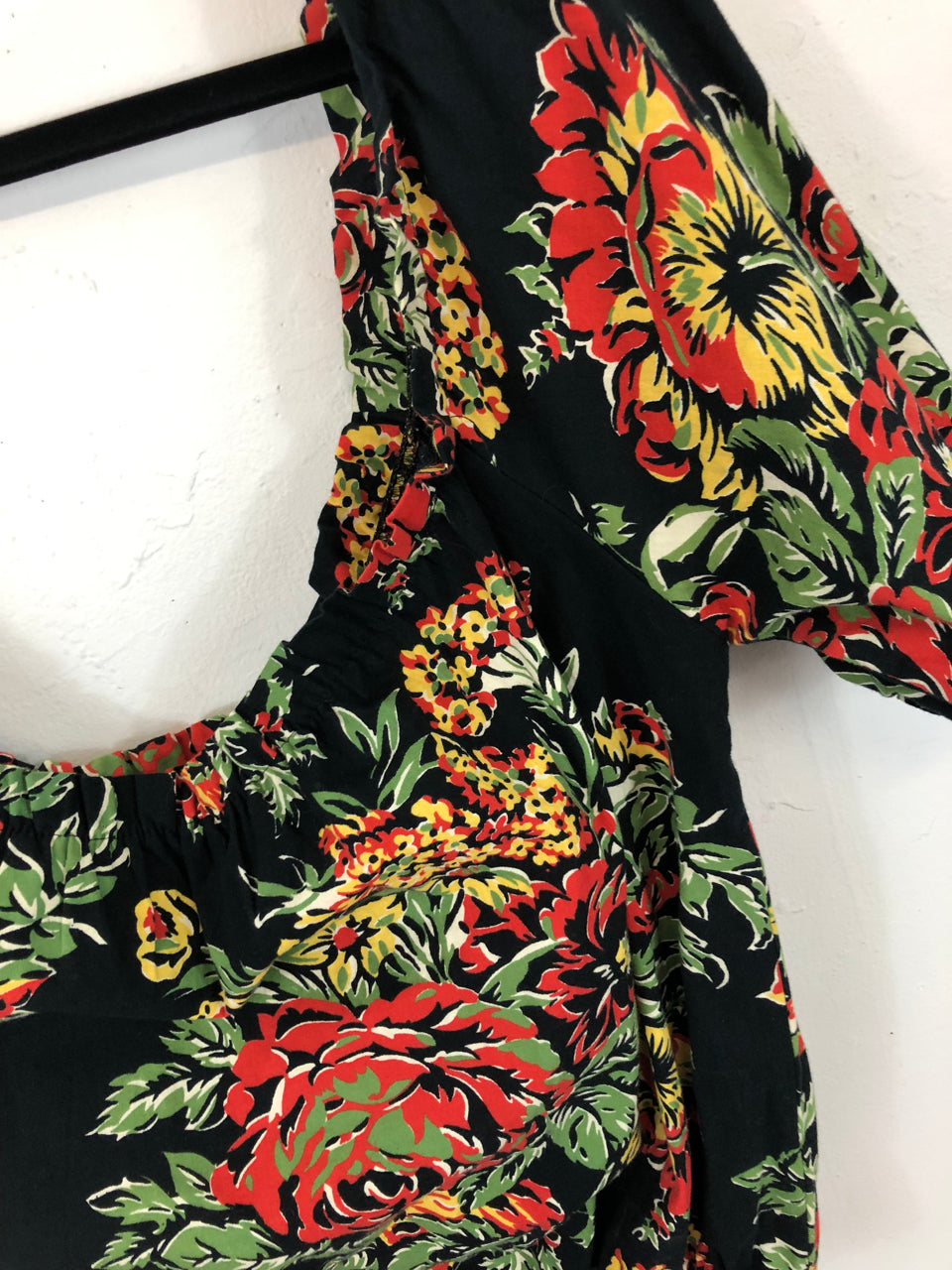 Norma Kamali Floral Ruffle Crop Blouse
