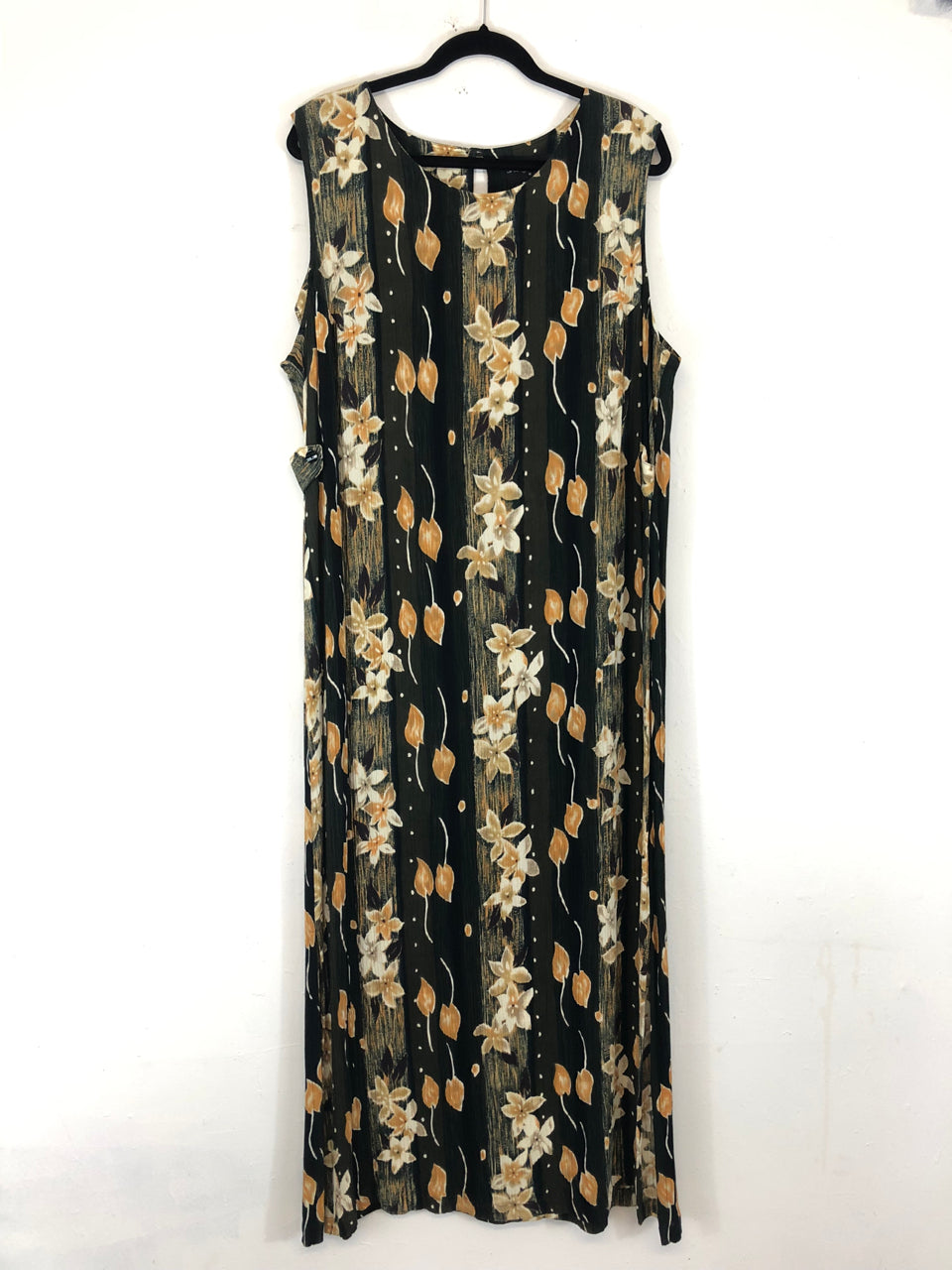 Sag Harbor 90s Maxi Dress