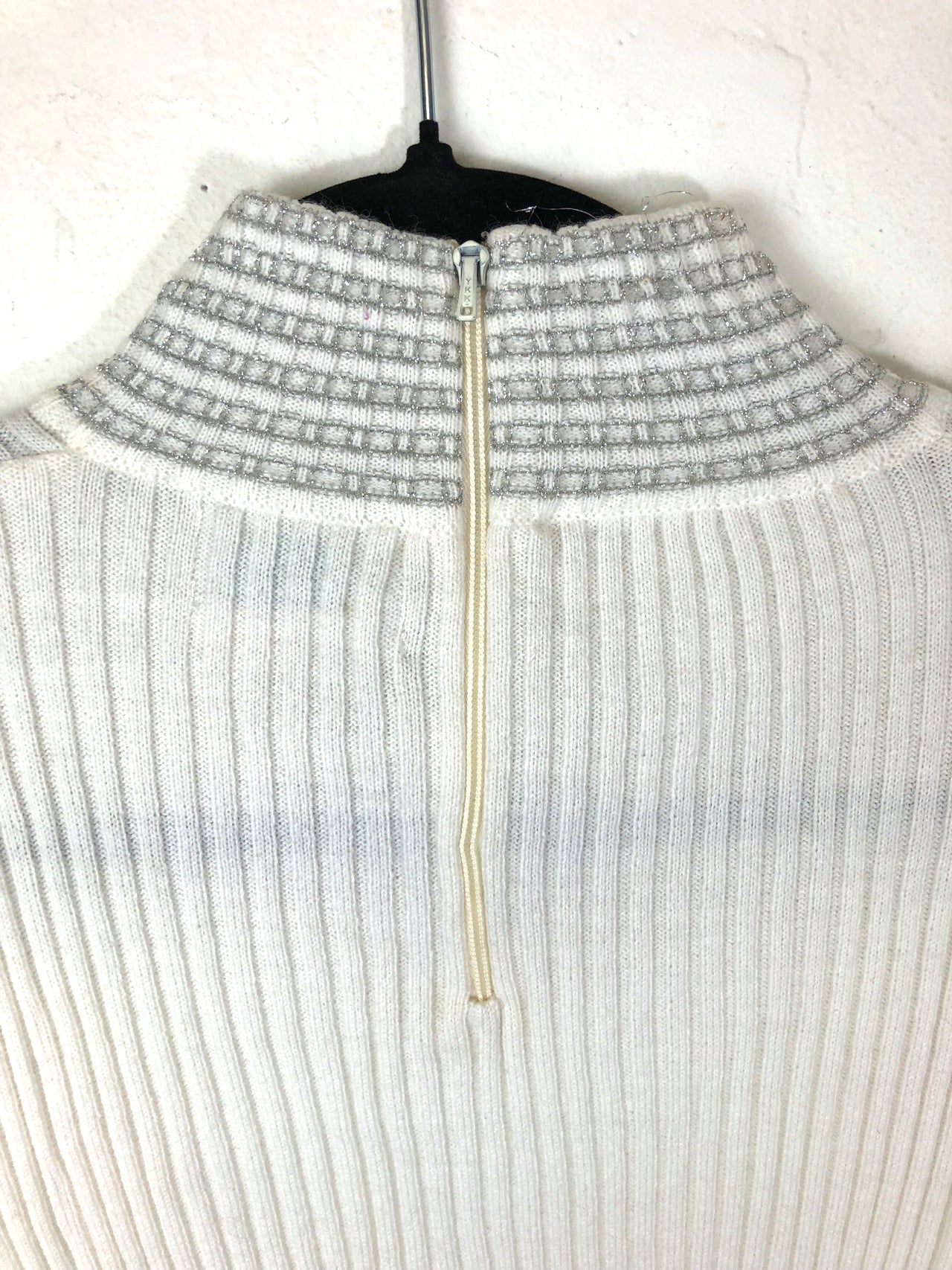 Helen Sue White & Silver Ribbed Sweater Top (Deadstock)