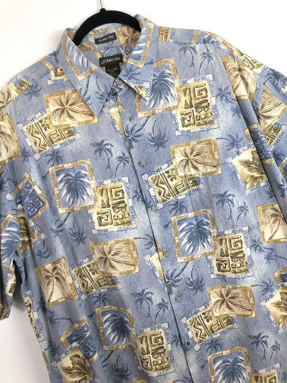 St. John's Bay Hawaiian Shirt