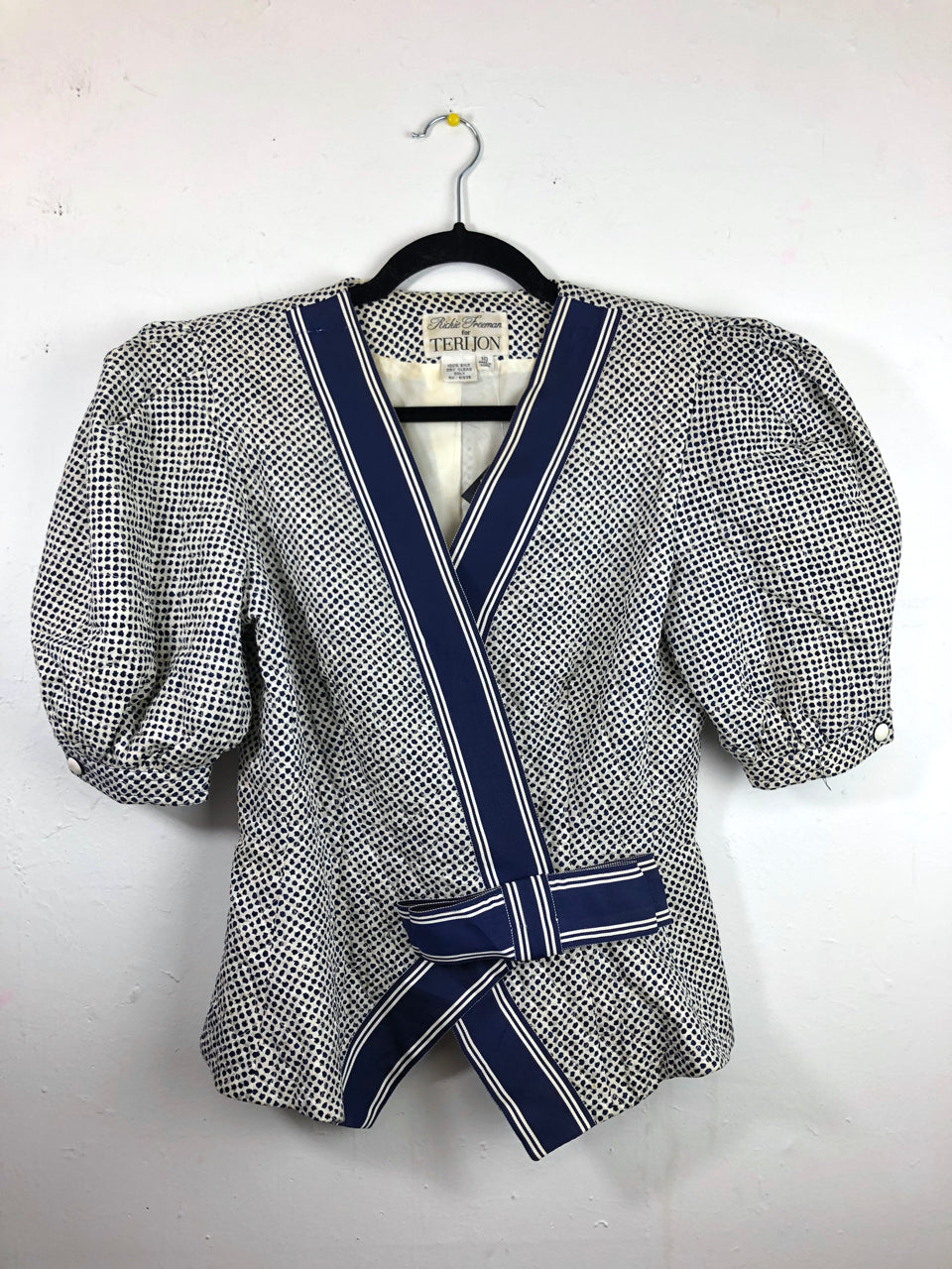 Rickie Freeman for Teri Jon Puffed Sleeve Top