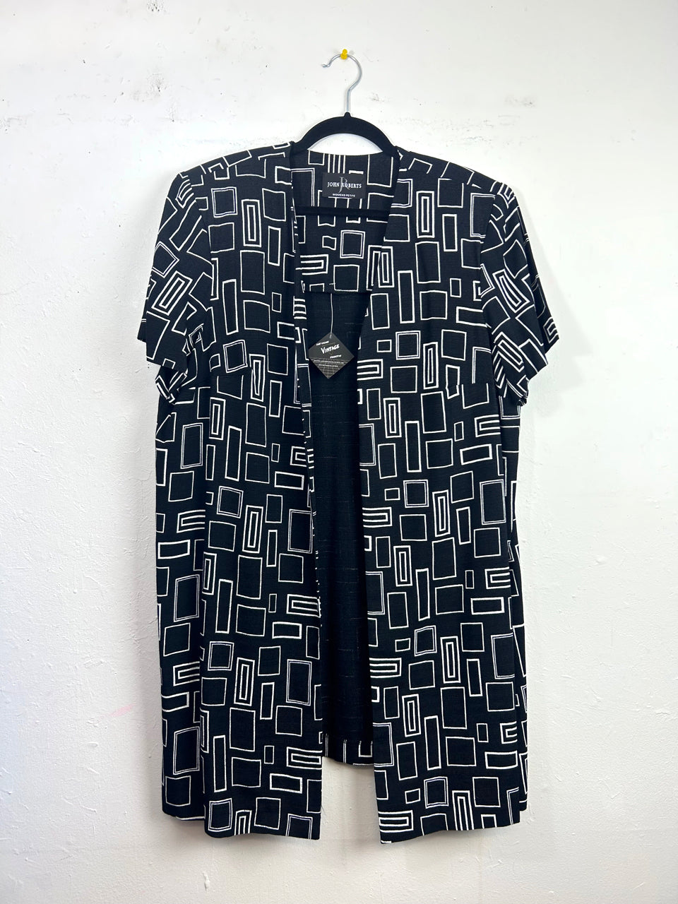 John Roberts Geo Short-Sleeved Duster Jacket
