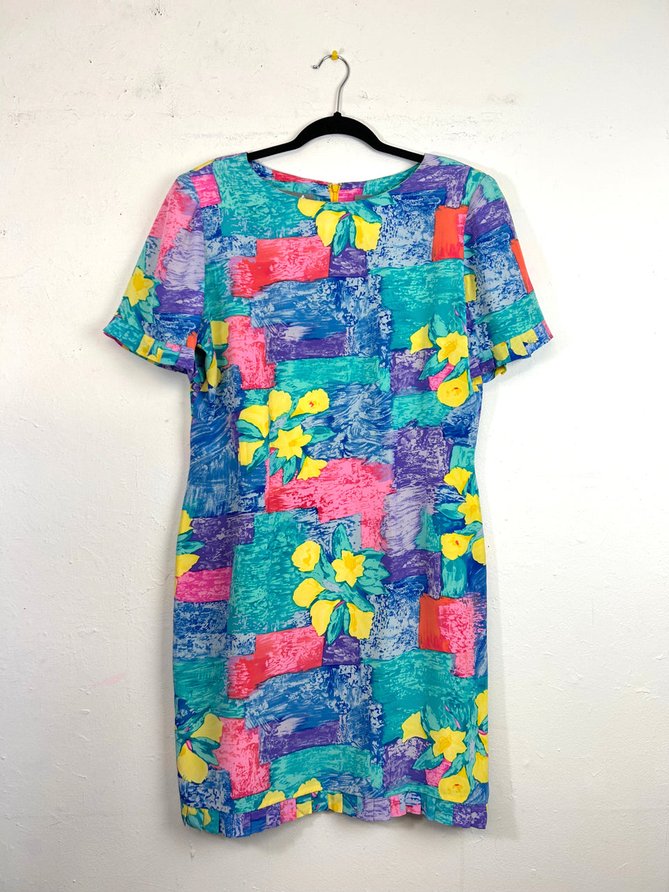 Liz Claiborne Silk Dress East Village Vintage Collective Liz Claiborne Silk Dress East Village Vintage Collective