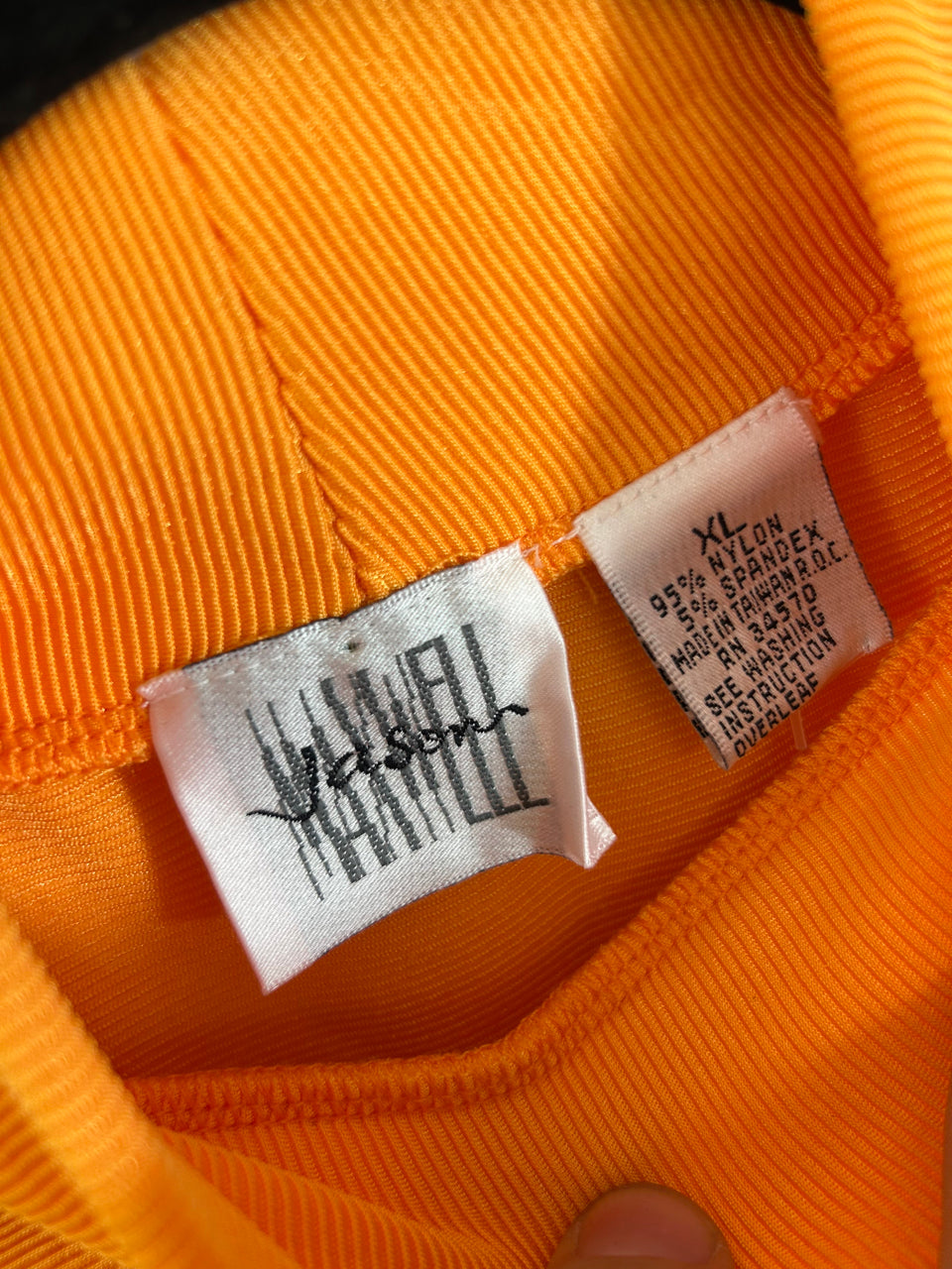 Jason Maxwell Top