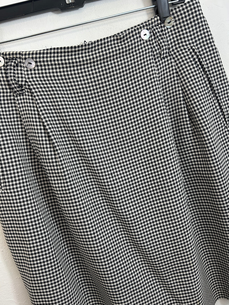 Lew Magram Collection New York Skirt