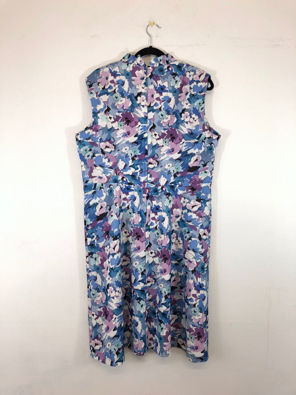 Floral Ruffled 70s Dress