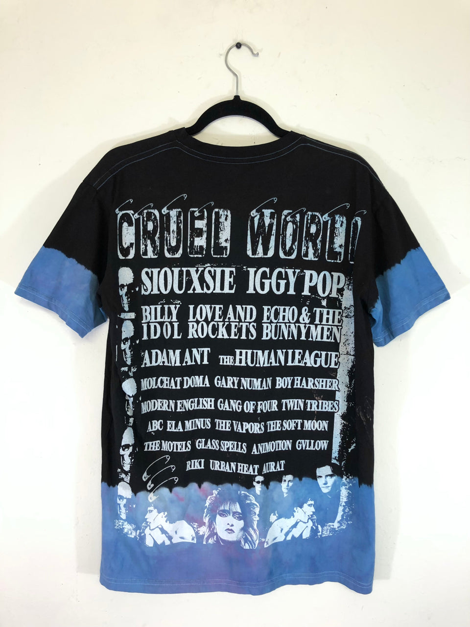 Cruel World T-Shirt Black/Blue Dyed