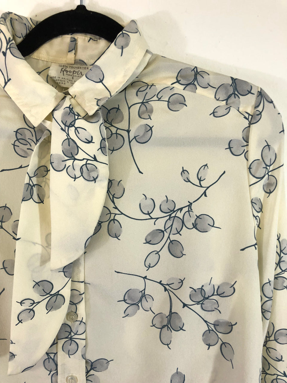 Hooper Tie Top