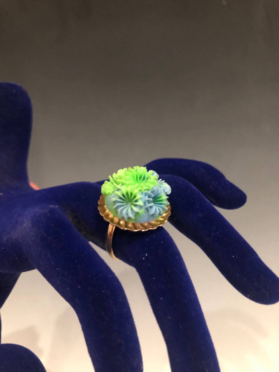 Flower Cake Ring