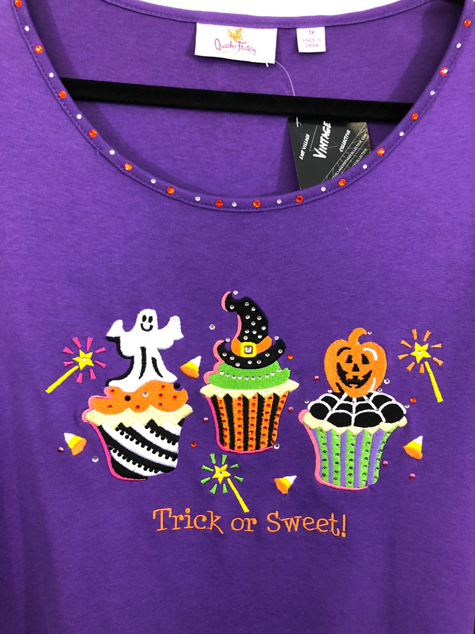 Quacker Factory "Trick or Sweet!" Halloween Top