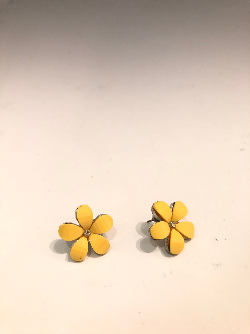 70s Yellow Flower Earrings