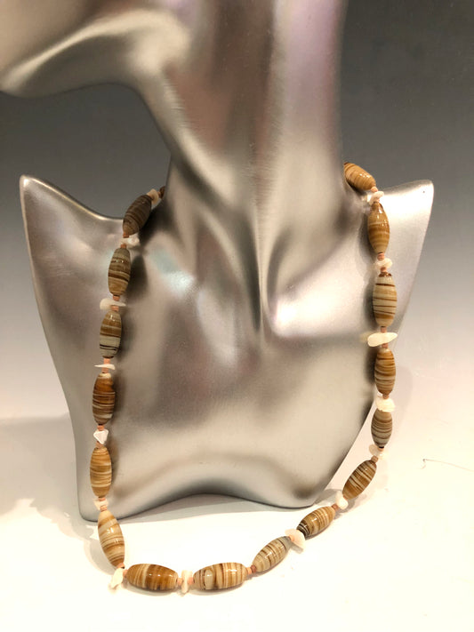 Shell & Beads Necklace