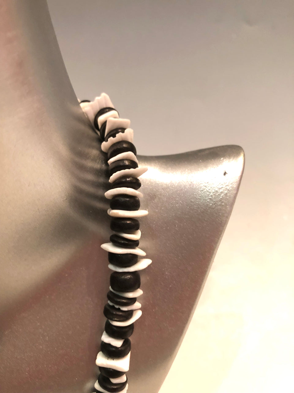 Black & White Shell Necklace