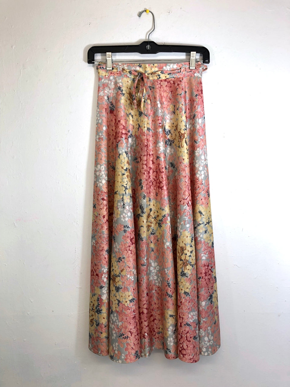 Floral 70s Belted Skirt