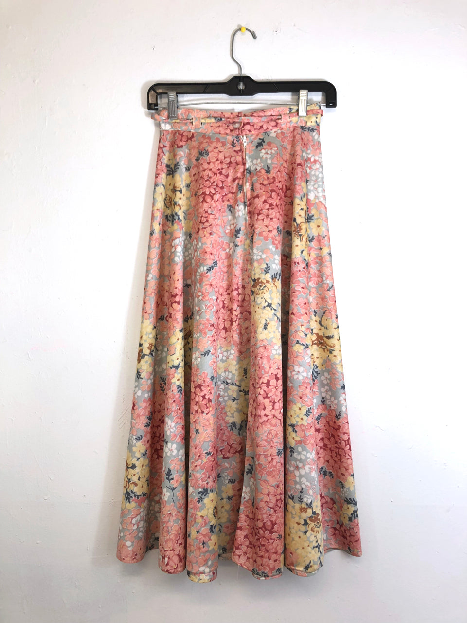 Floral 70s Belted Skirt