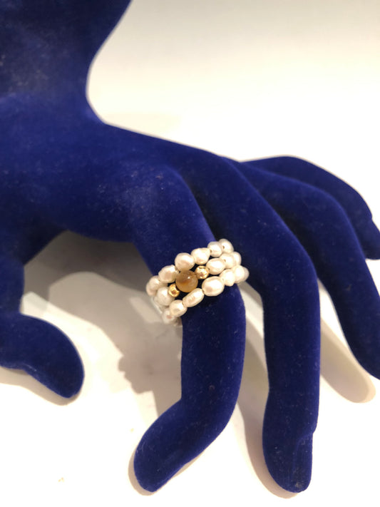 Pearl String Ring