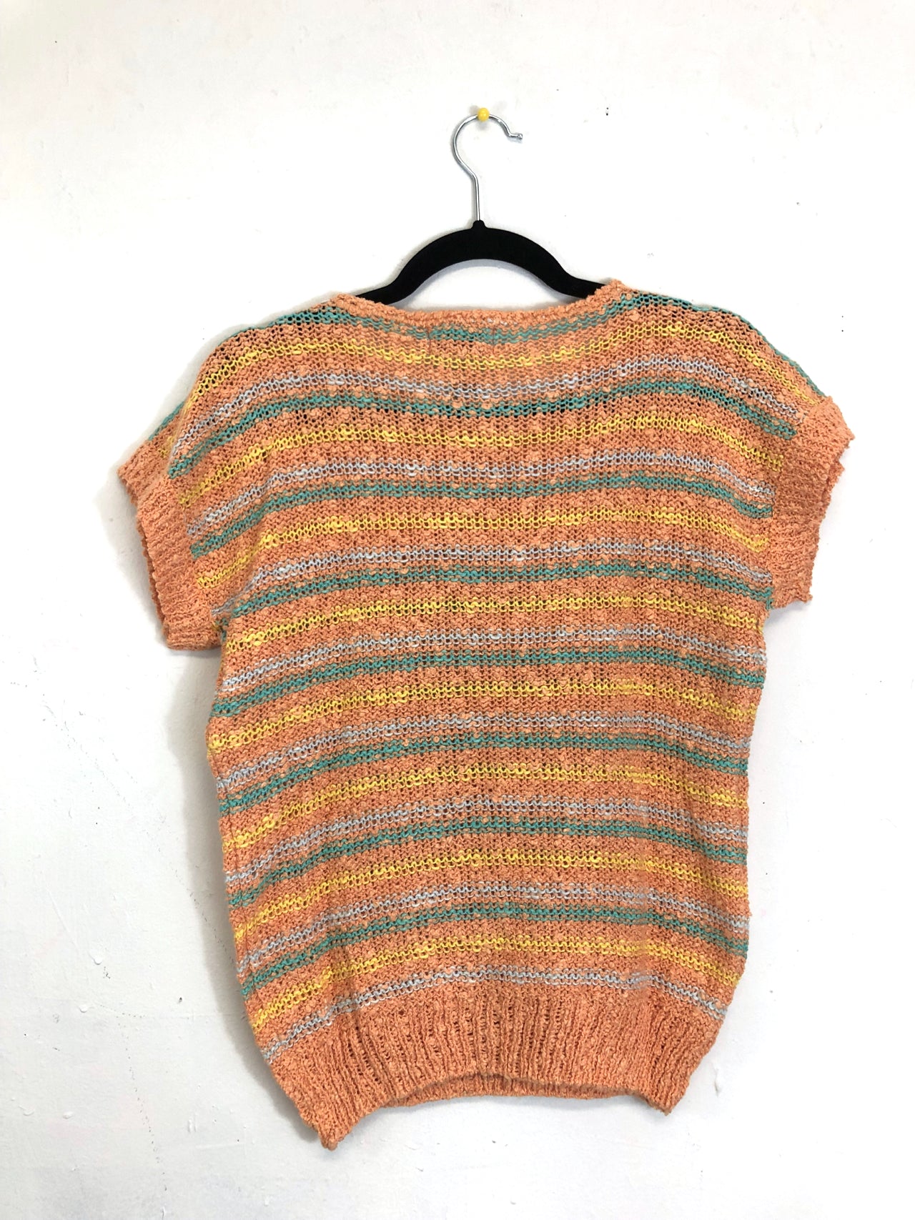 Wye Oaks Peach Short-Sleeved Sweater (Deadstock)