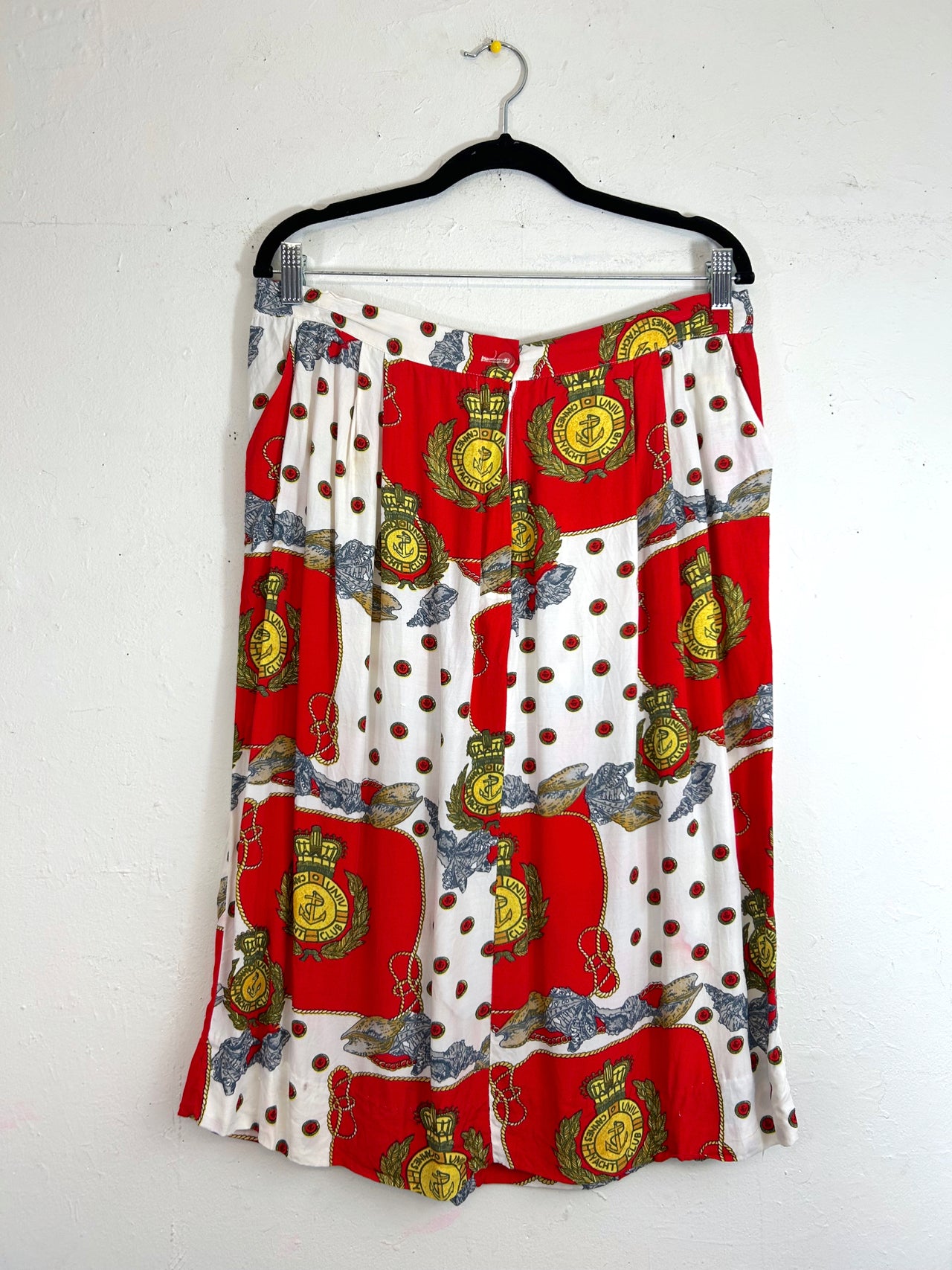 Cannes Yacht Club Skirt