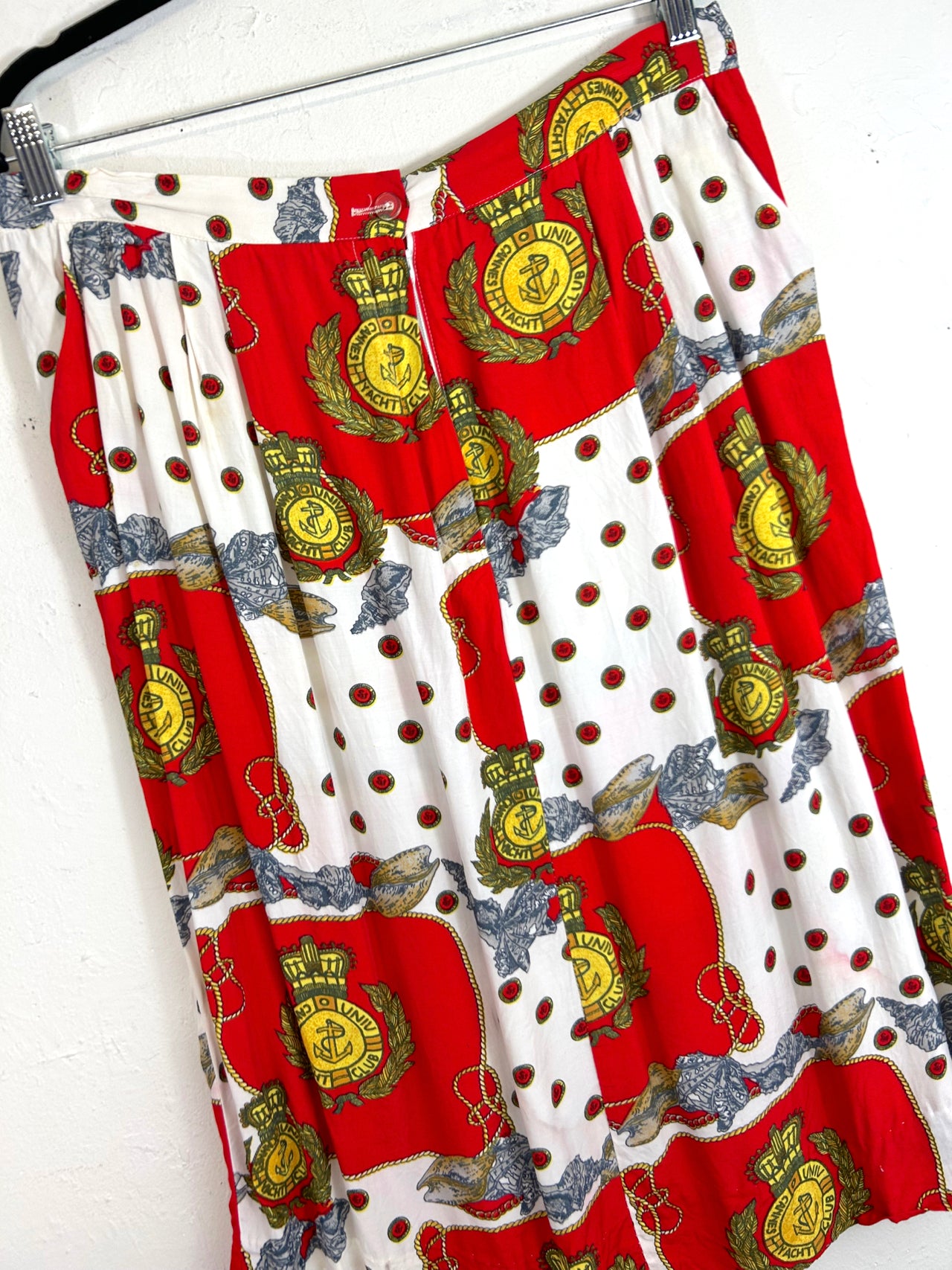 Cannes Yacht Club Skirt