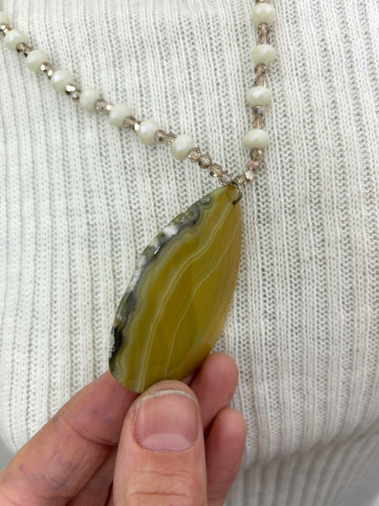 Agate Pendant Necklace