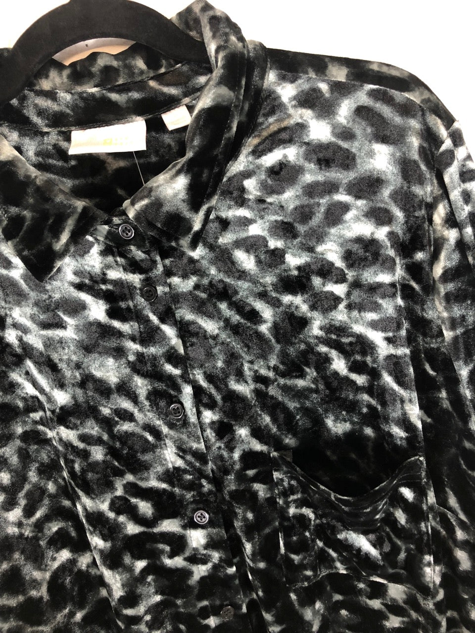Belle Velvet Grey Leopard Top