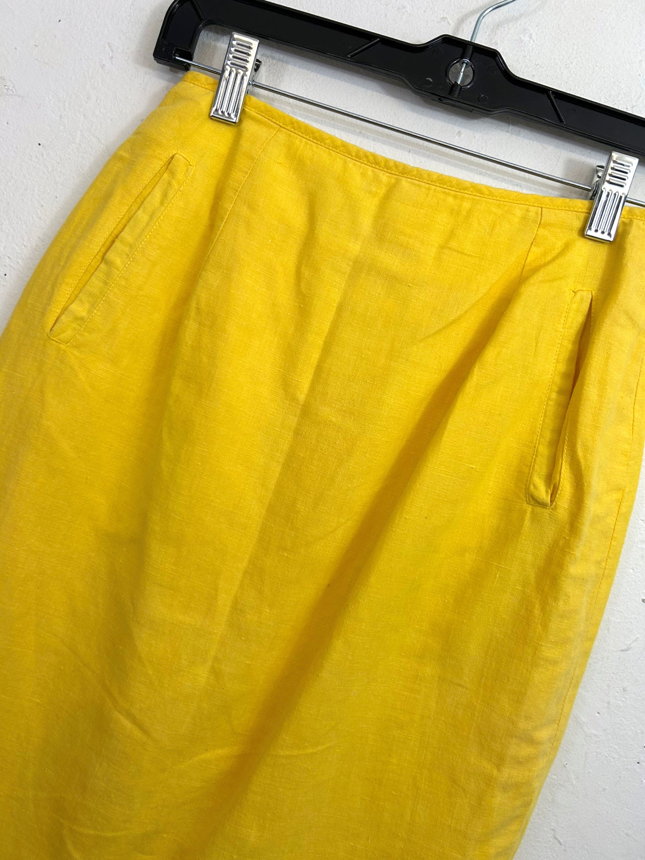 Louvre Yellow Skirt