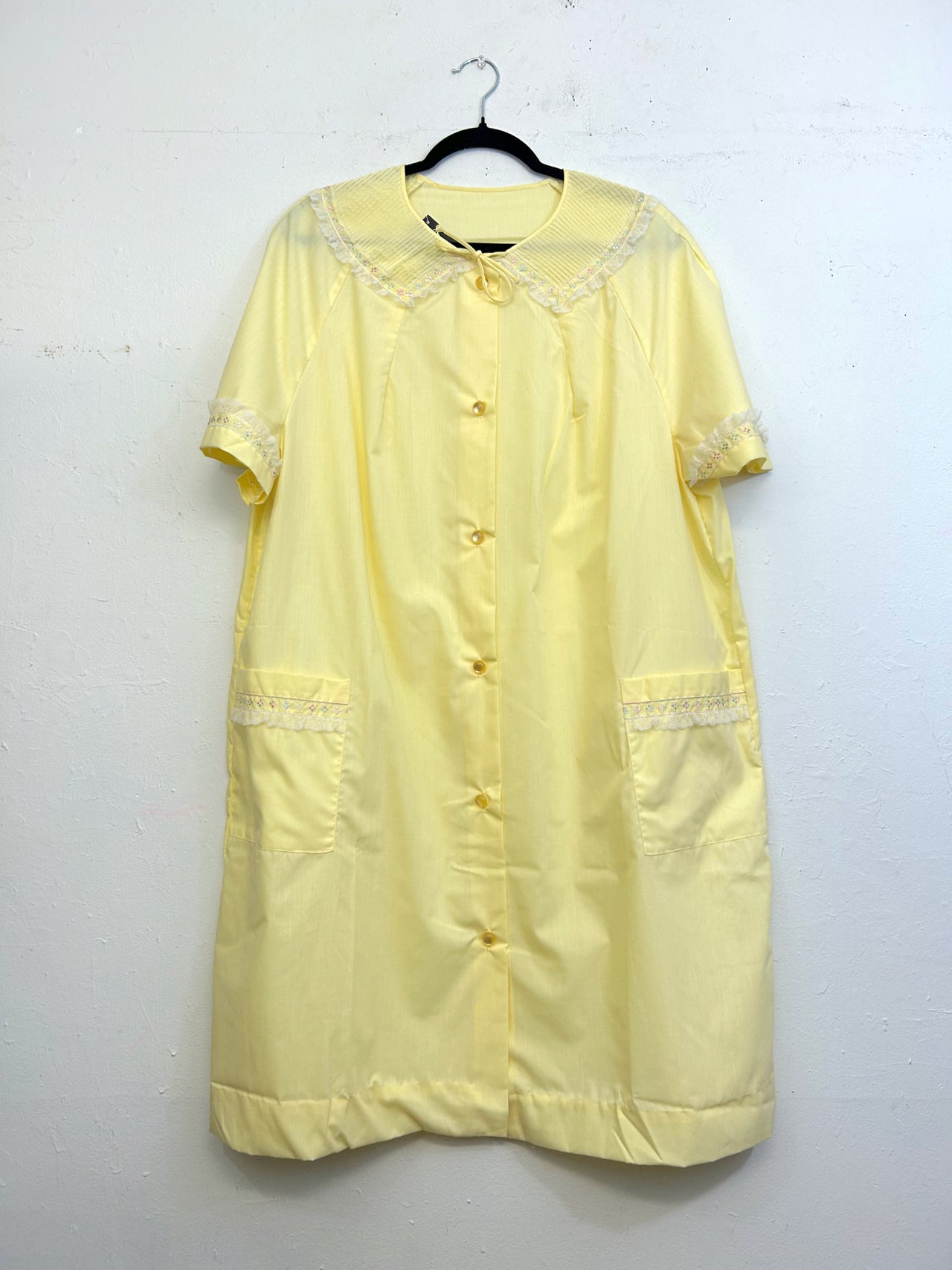 Barbizon Yellow Nightgown