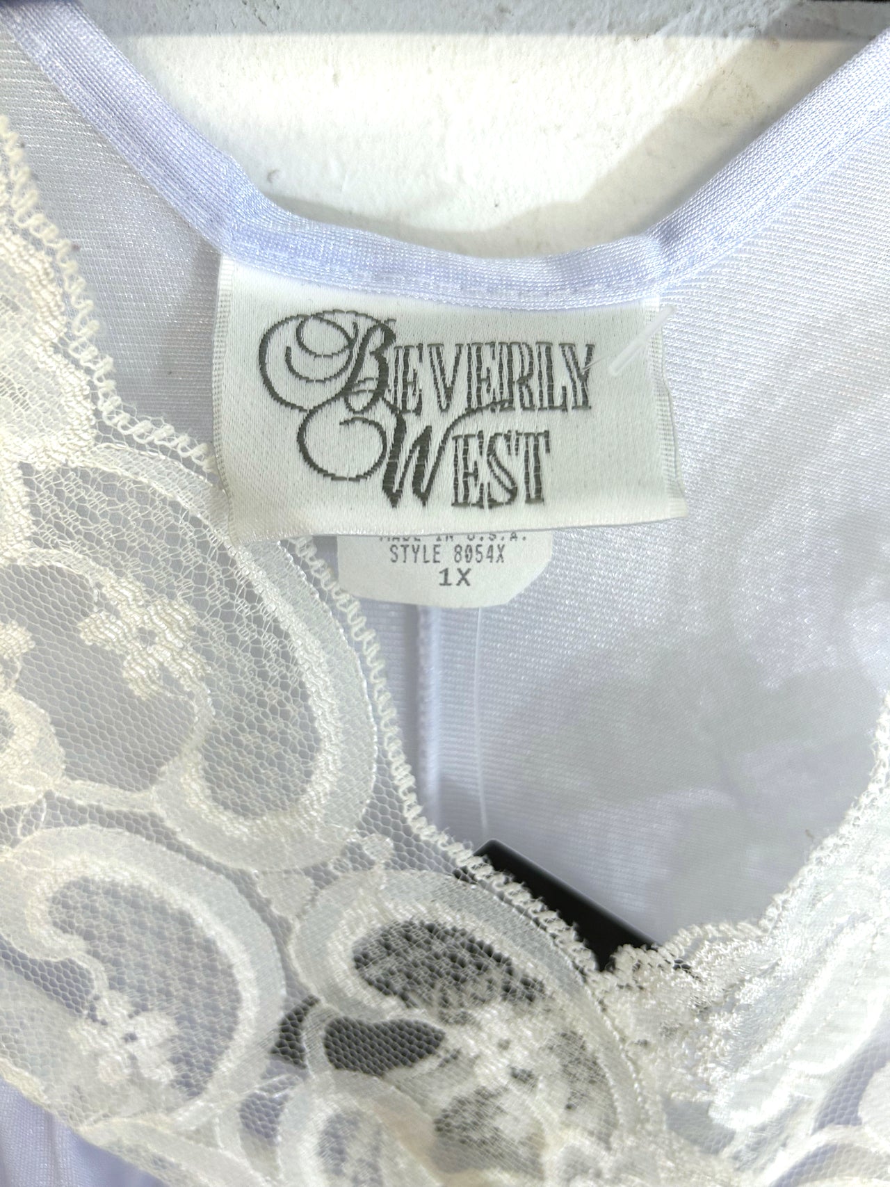 Beverly West Nightgown