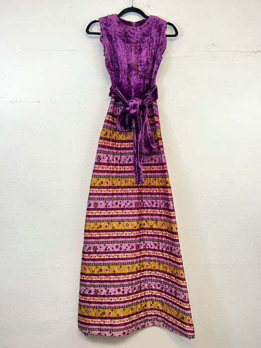 Velvet & Quilted 70s Maxi Dress w/Belt