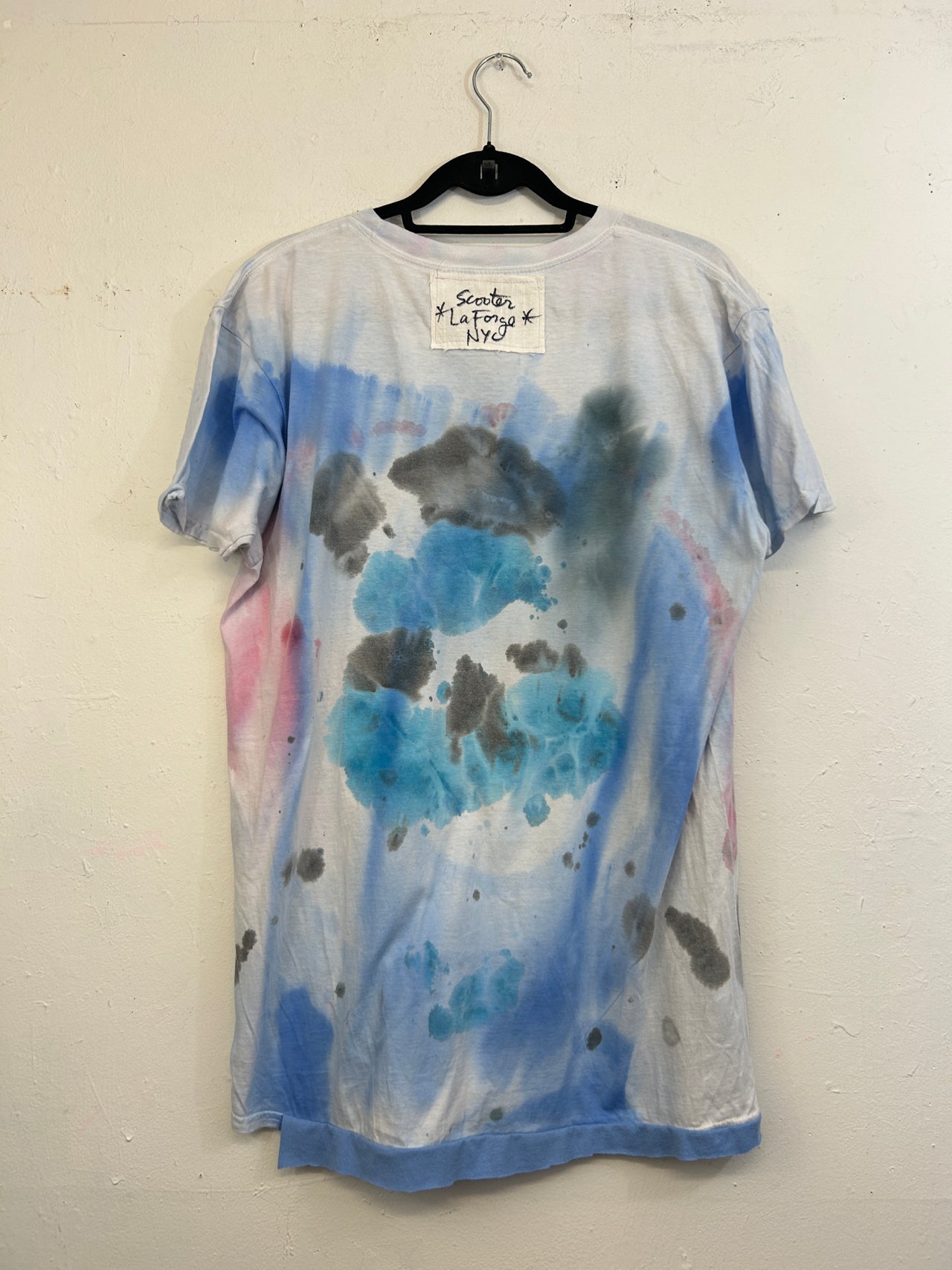 Be Kind / Skull T-Shirt Hand-Painted / Hand-Embellished by Scooter La Forge