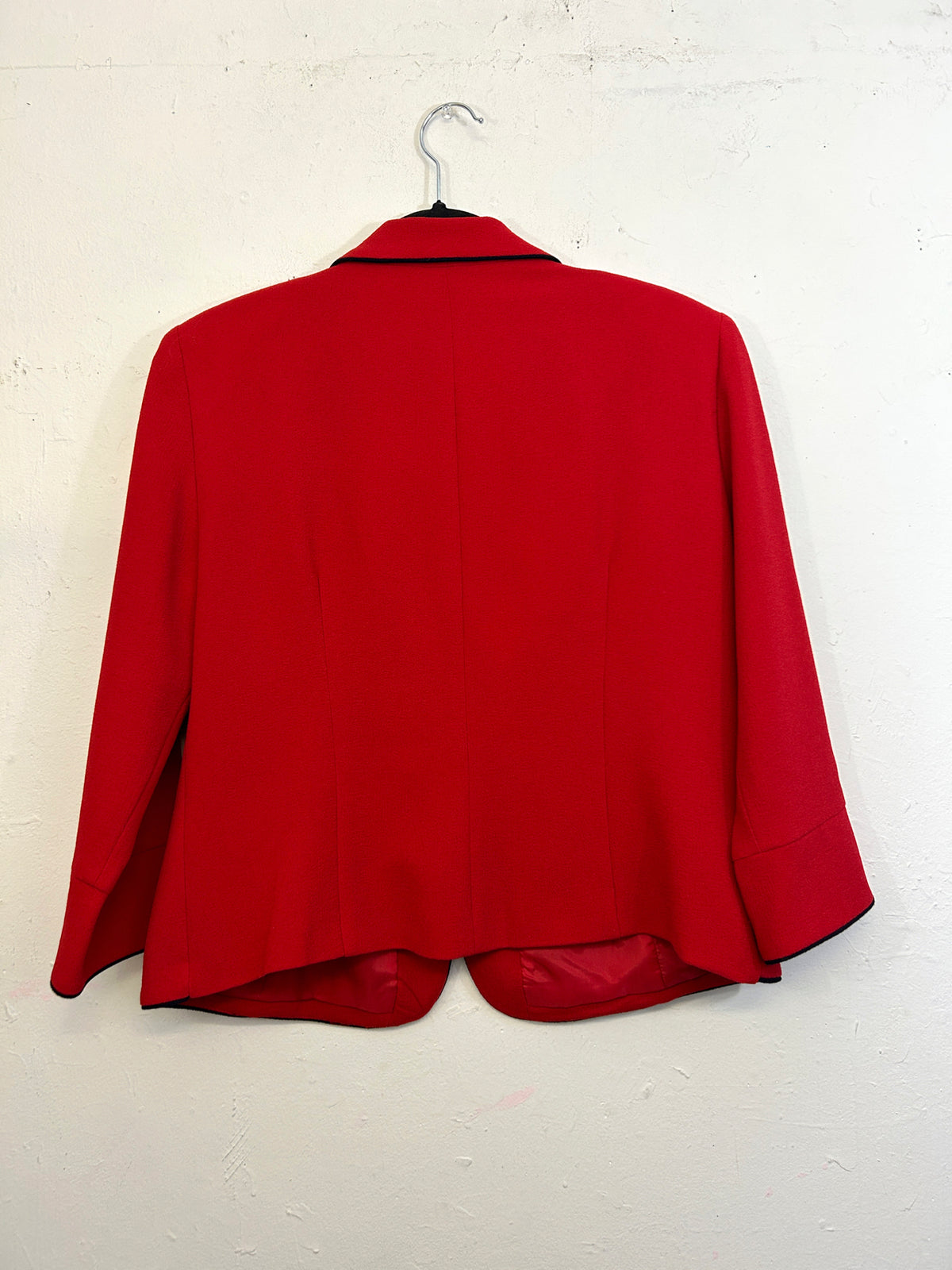 Julian Taylor Blazer