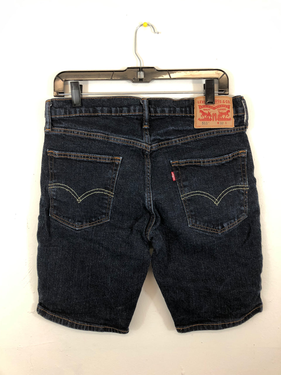 Levi shops 511 jean shorts