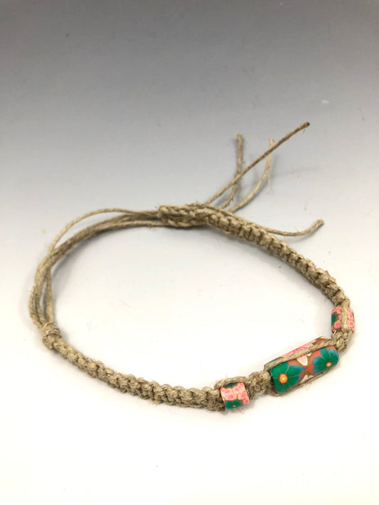 90s Hemp & Clay Bracelet (Flower Design)