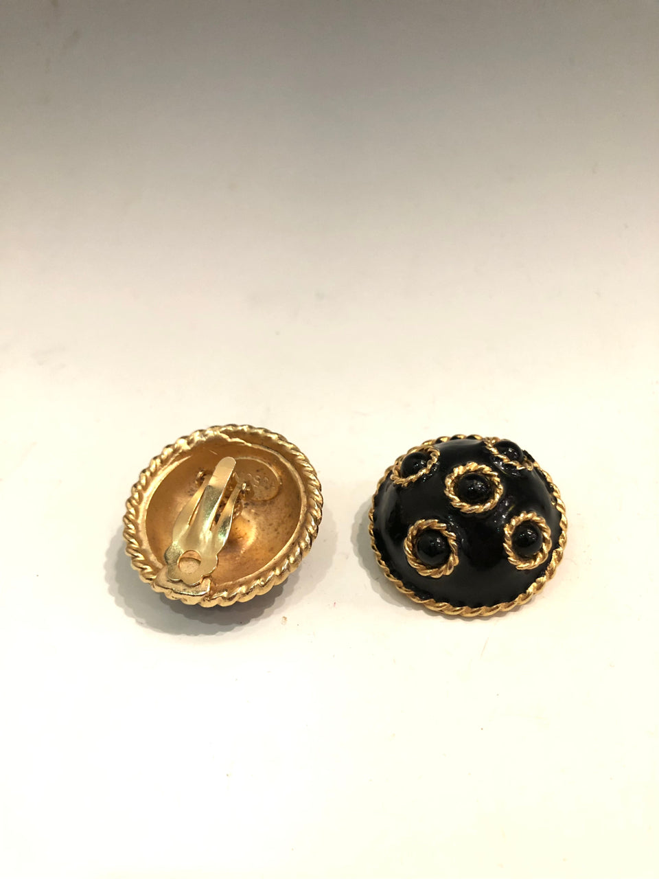 Black & Gold 80s Clip-On Earrings
